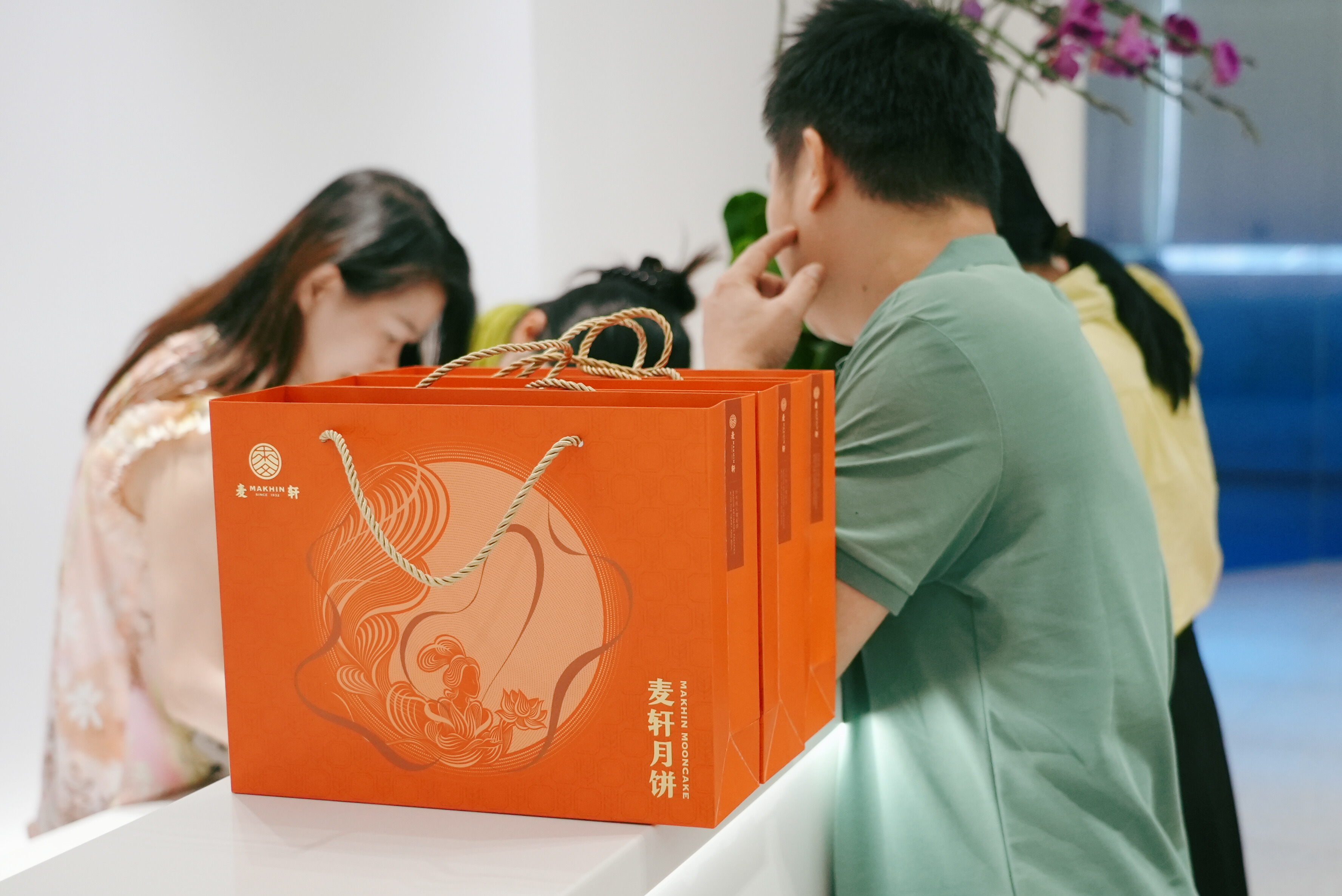 1759989068403214.jpg 2_看图王.jpg